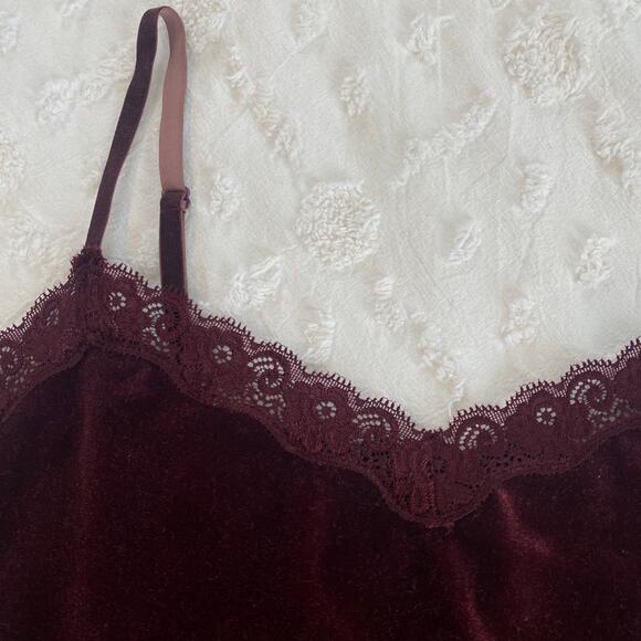 Coldwater Creek Velvet Lace Cami Womens Size Medium Whimsigoth Witchy Y2K Style - Picture 3 of 5